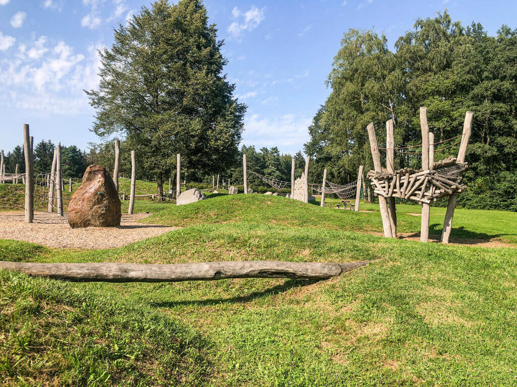 Spielplatz der Riesen beim Zauberwald Fichtenau