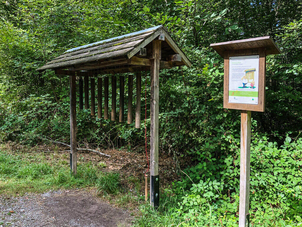 Klangstation Waldxylophon auf dem Heilbronner Walderlebnispfad