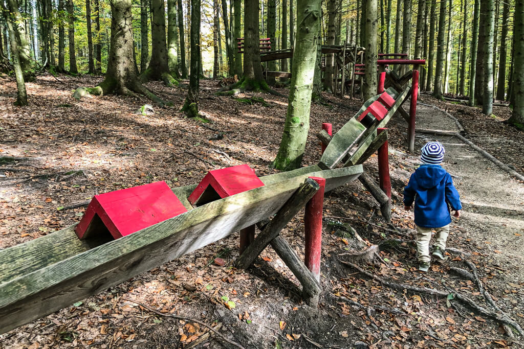 Kugelbahn im Eins und Alles Erfahrungsfeld der Sinne in Welzheim